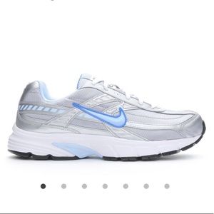 🔥NWT🔥WOMENS NIKE INITIATOR RUNNING SHOES